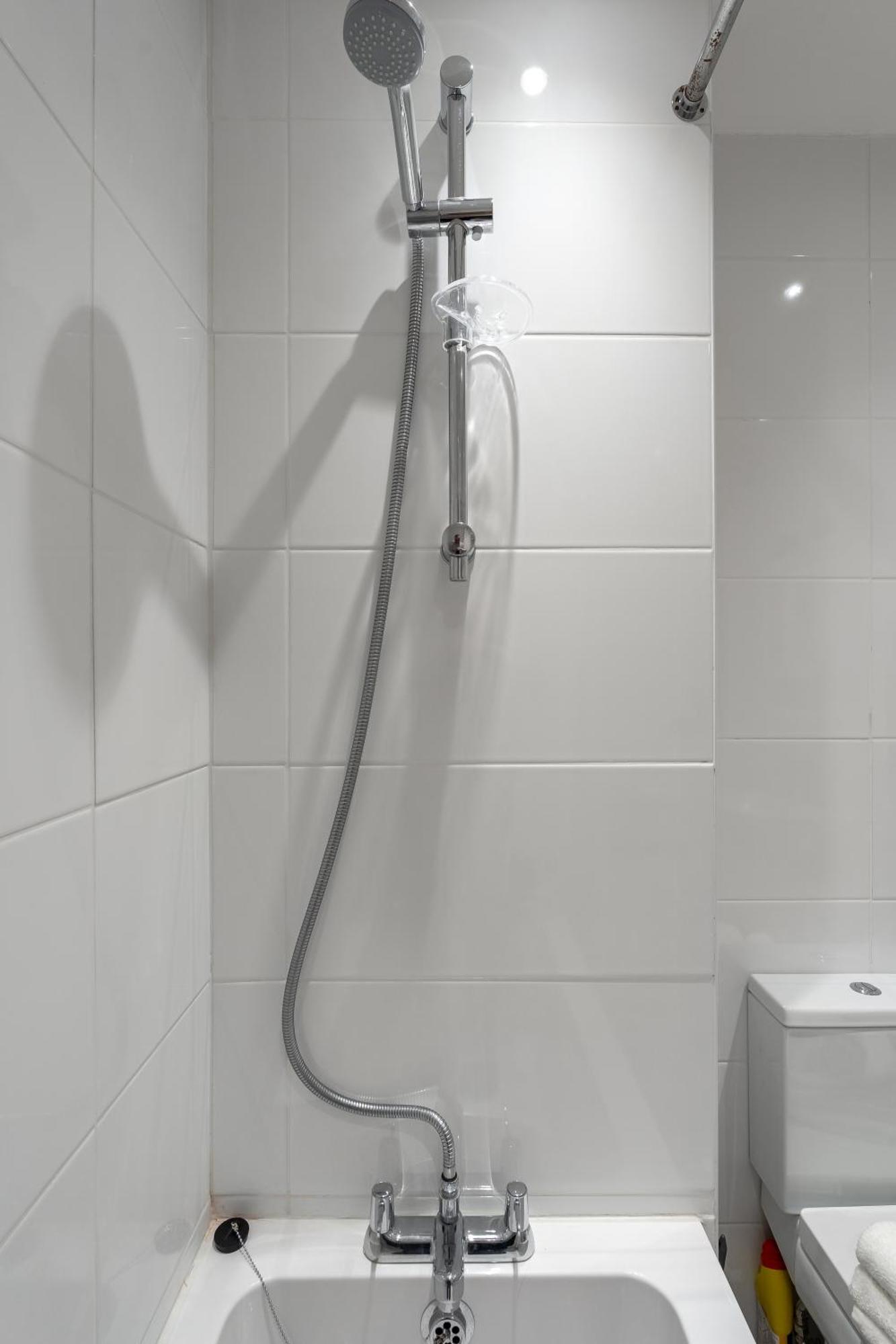 Beautiful Flat Near Central London - Entire Flat - Equipped Kitchen - Private Bathroom Ngoại thất bức ảnh