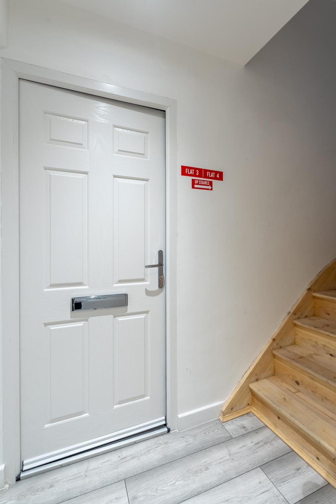 Beautiful Flat Near Central London - Entire Flat - Equipped Kitchen - Private Bathroom Ngoại thất bức ảnh