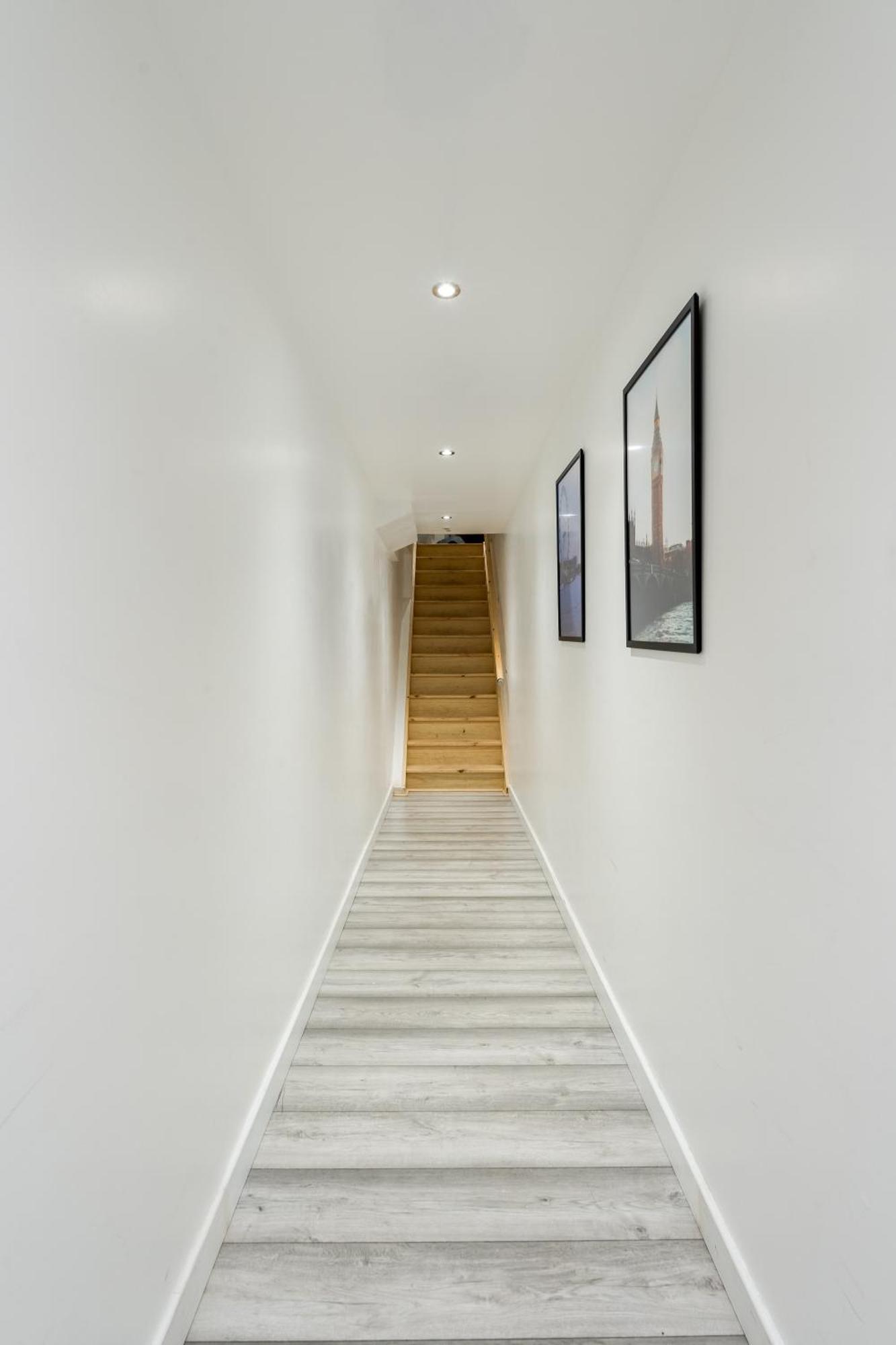 Beautiful Flat Near Central London - Entire Flat - Equipped Kitchen - Private Bathroom Ngoại thất bức ảnh