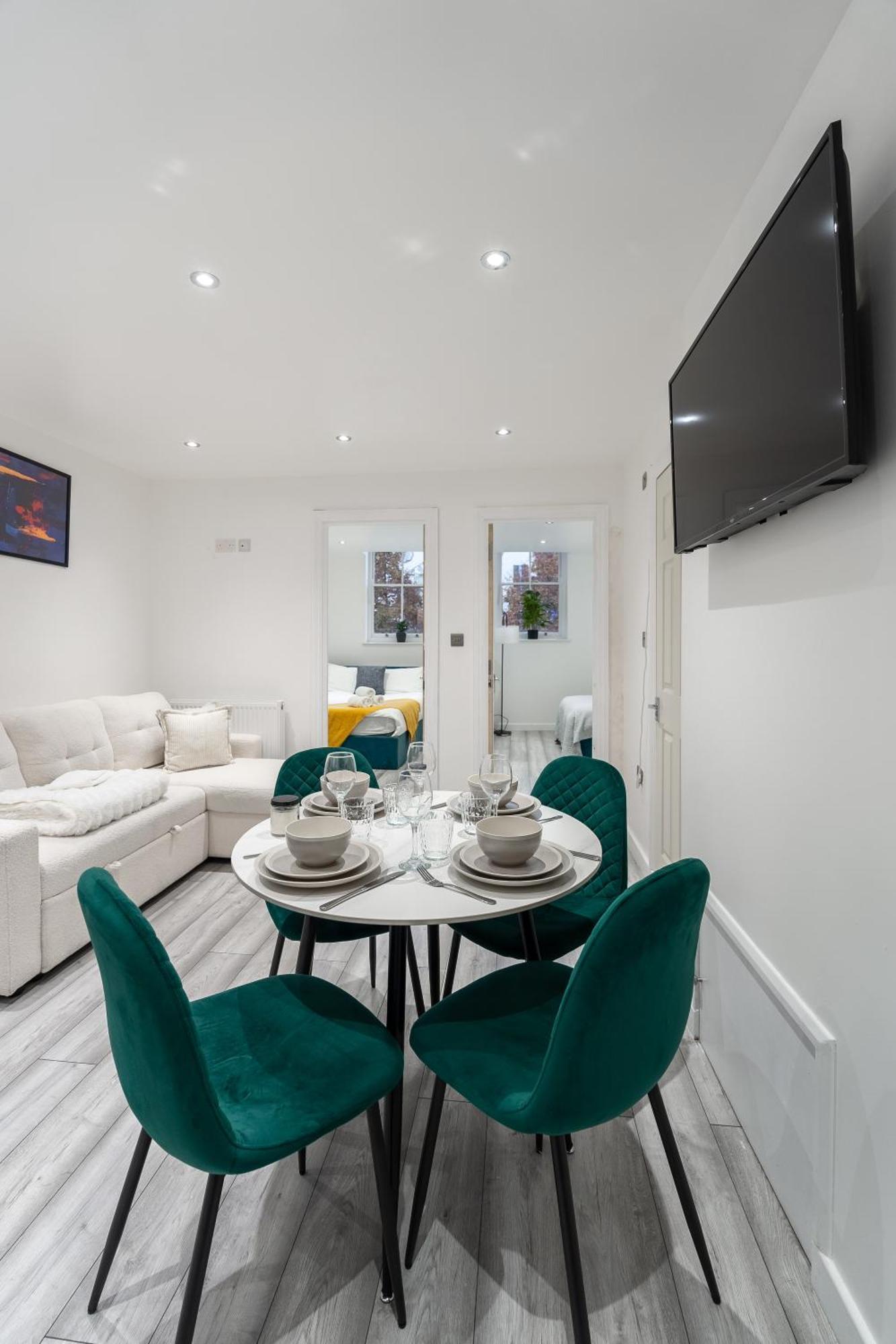 Beautiful Flat Near Central London - Entire Flat - Equipped Kitchen - Private Bathroom Ngoại thất bức ảnh