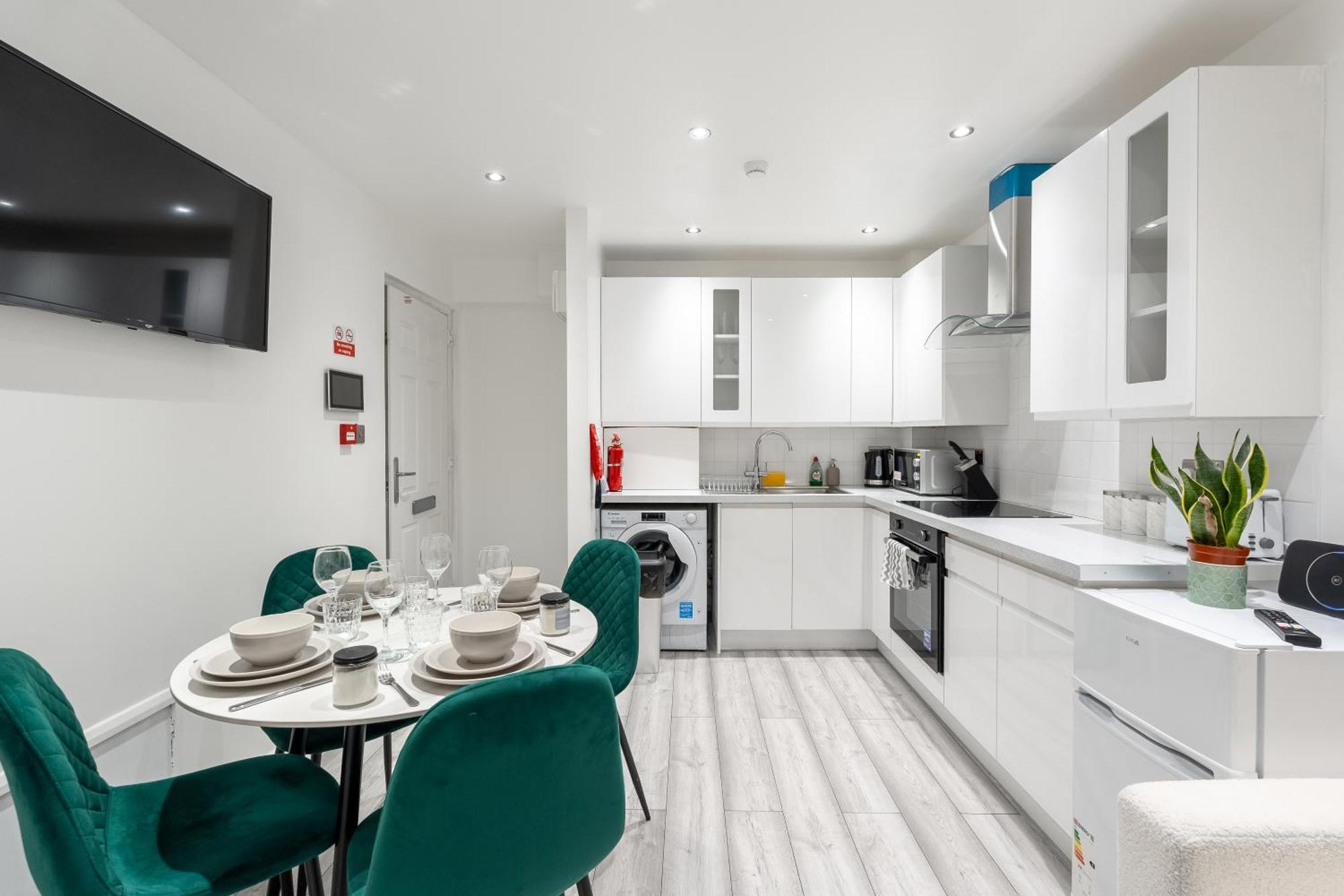 Beautiful Flat Near Central London - Entire Flat - Equipped Kitchen - Private Bathroom Ngoại thất bức ảnh