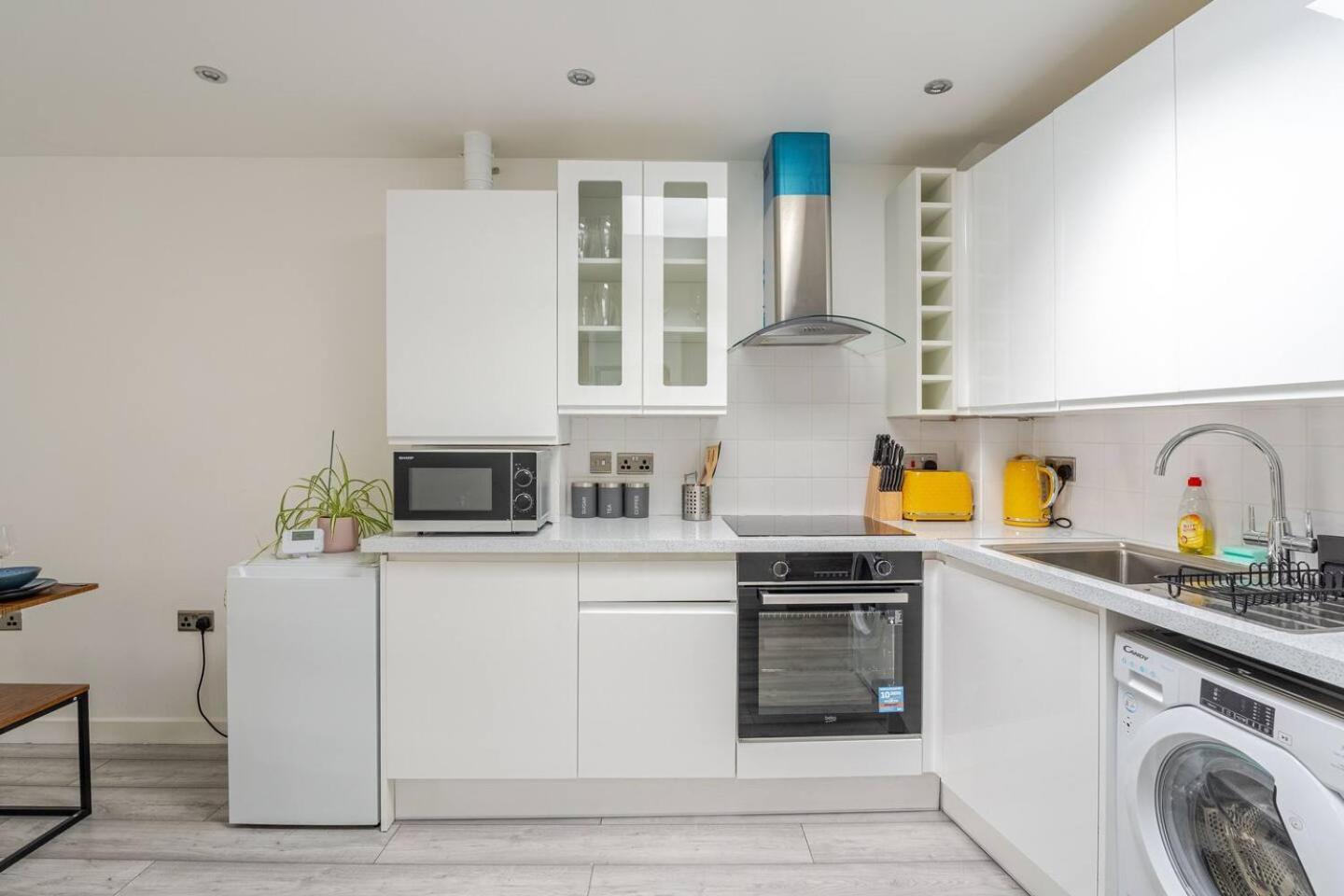 Beautiful Flat Near Central London - Entire Flat - Equipped Kitchen - Private Bathroom Ngoại thất bức ảnh